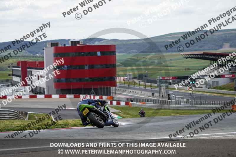 cadwell no limits trackday;cadwell park;cadwell park photographs;cadwell trackday photographs;enduro digital images;event digital images;eventdigitalimages;navarra;no limits trackdays;peter wileman photography;racing digital images;trackday digital images;trackday photos